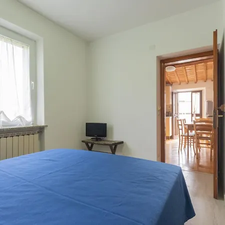 Semesterbostad Per Due - Helloelba *